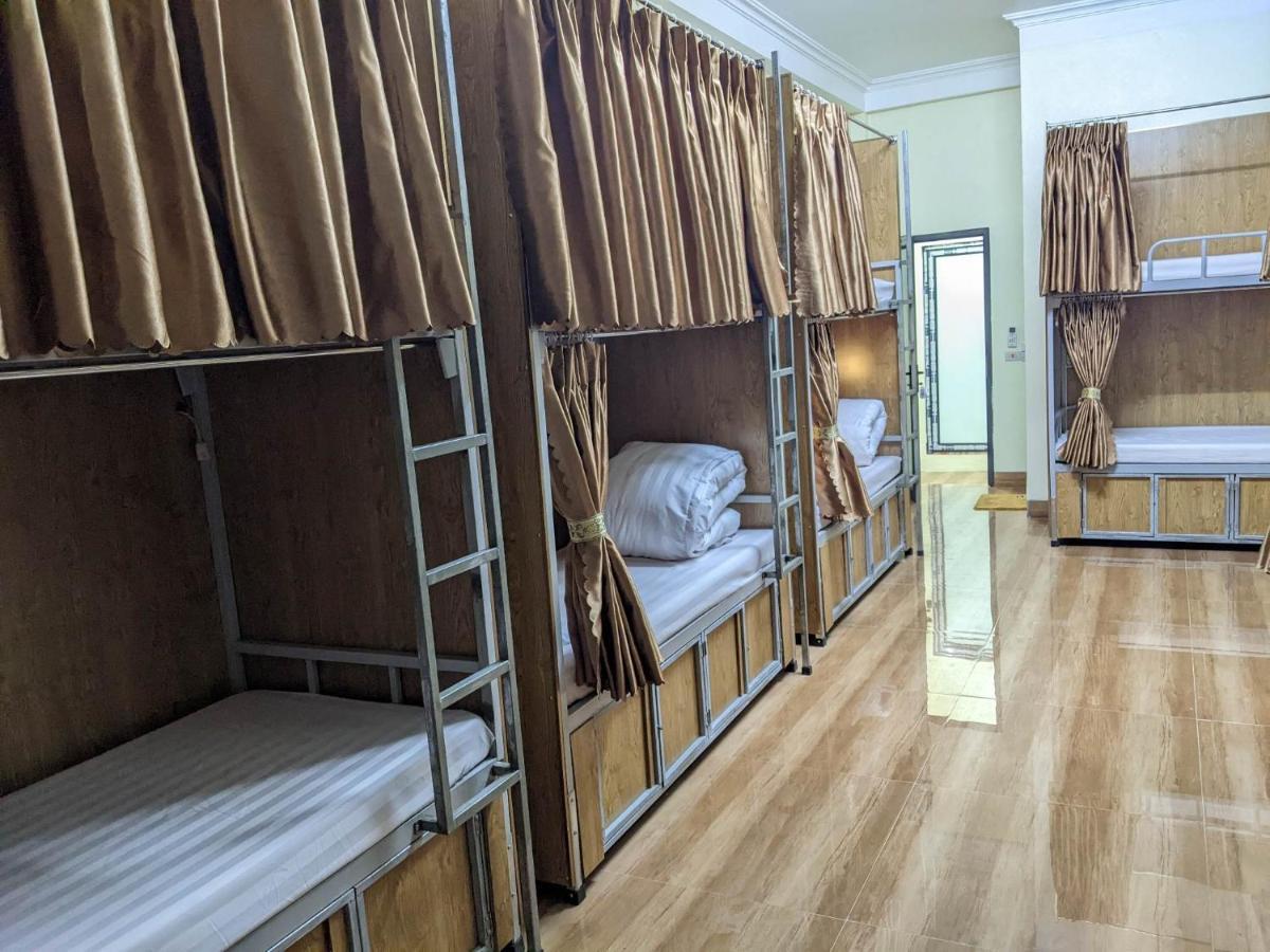 Train Station Backpackers Hostel Ninh Binh Buitenkant foto