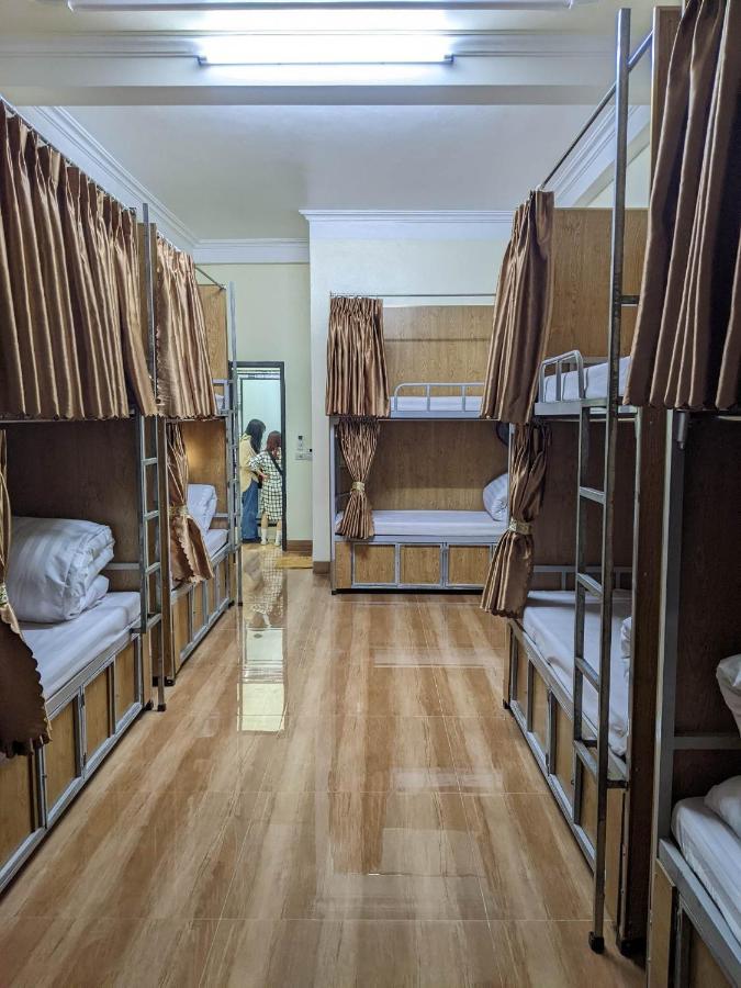Train Station Backpackers Hostel Ninh Binh Buitenkant foto